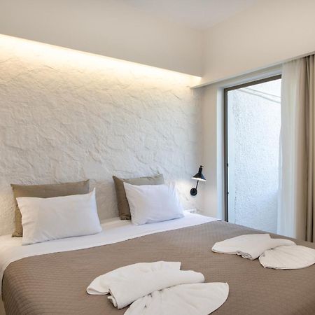 Varouxakis Hotel Платаньяс Экстерьер фото