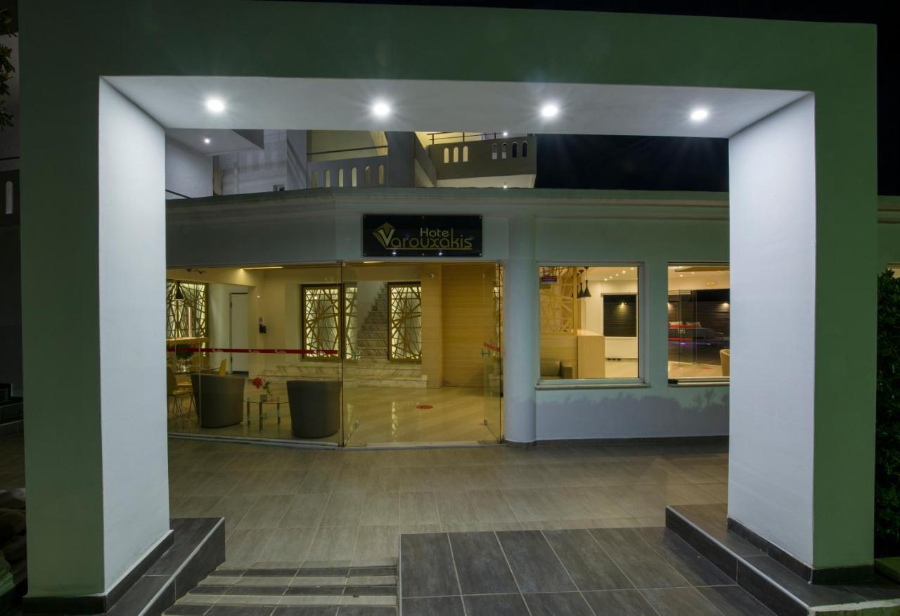 Varouxakis Hotel Платаньяс Экстерьер фото