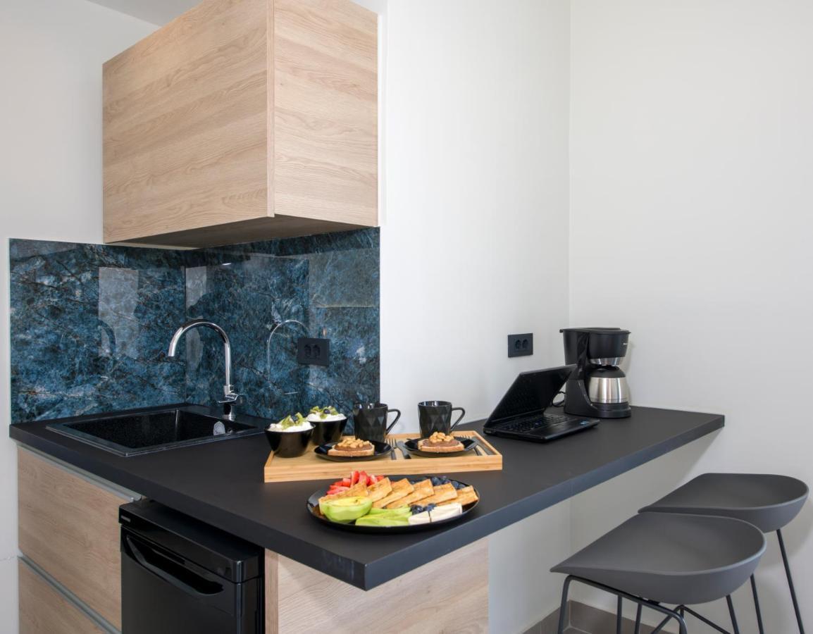 Varouxakis Hotel Платаньяс Экстерьер фото
