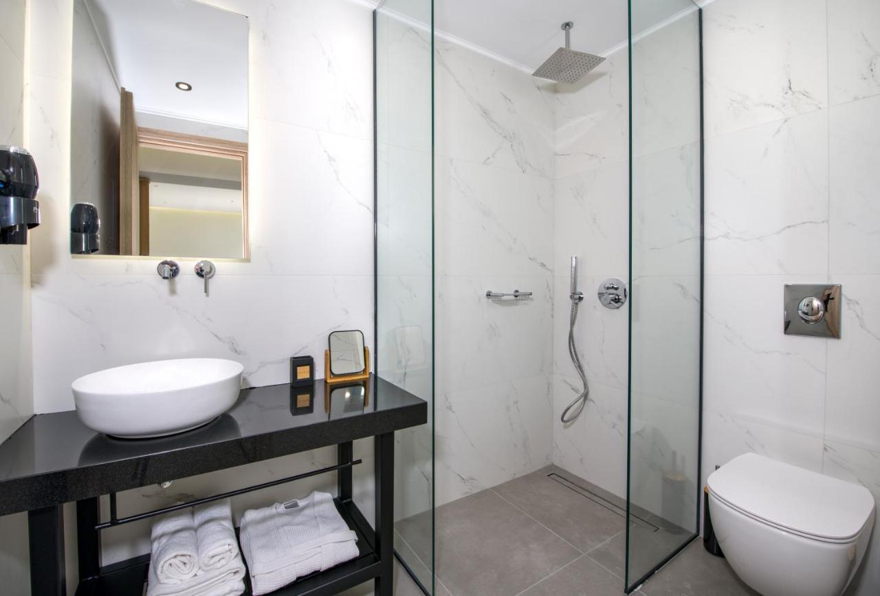Varouxakis Hotel Платаньяс Экстерьер фото